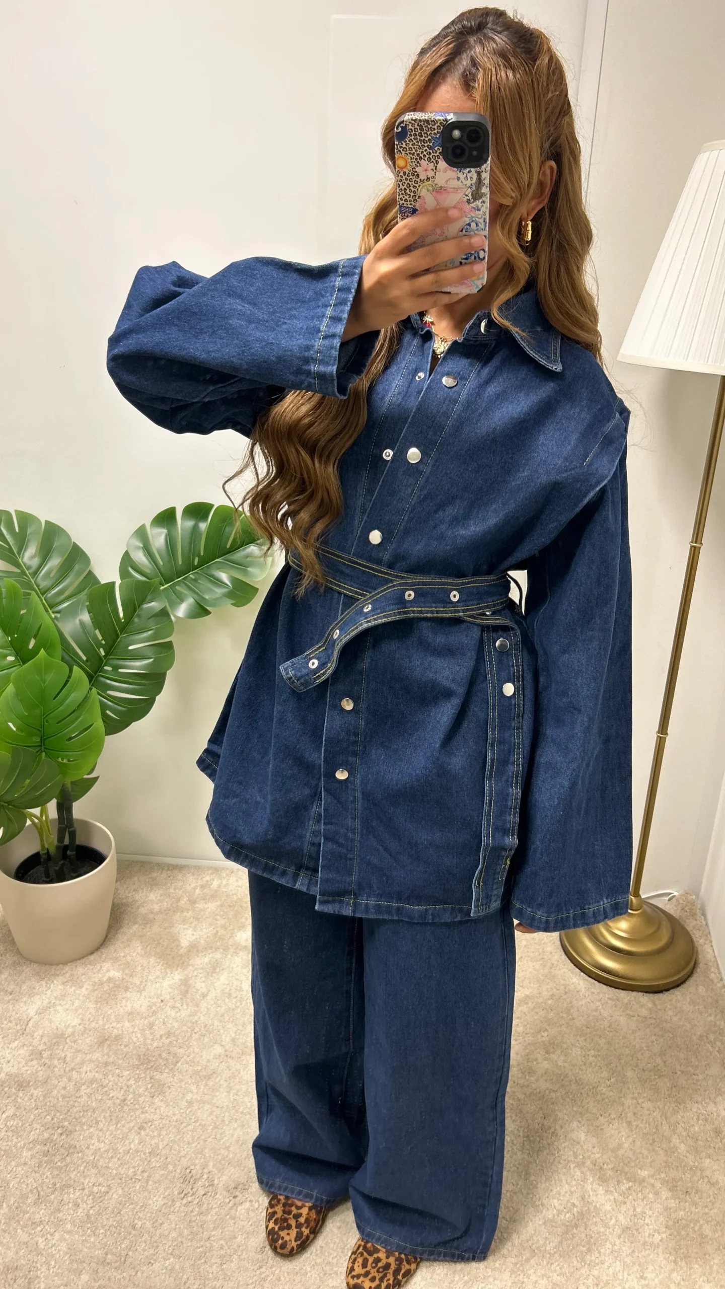 Veste en jeans à ceinture boutonné SYRIELLE ( bleu) – Image 2