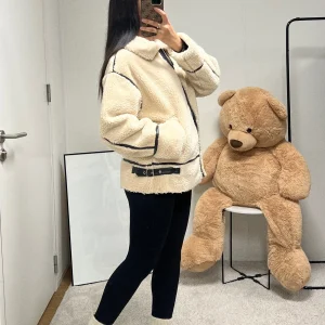 Bombardier Yousra (beige)