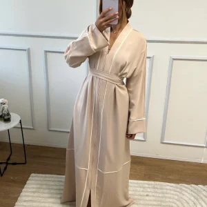 Abaya AÏLA