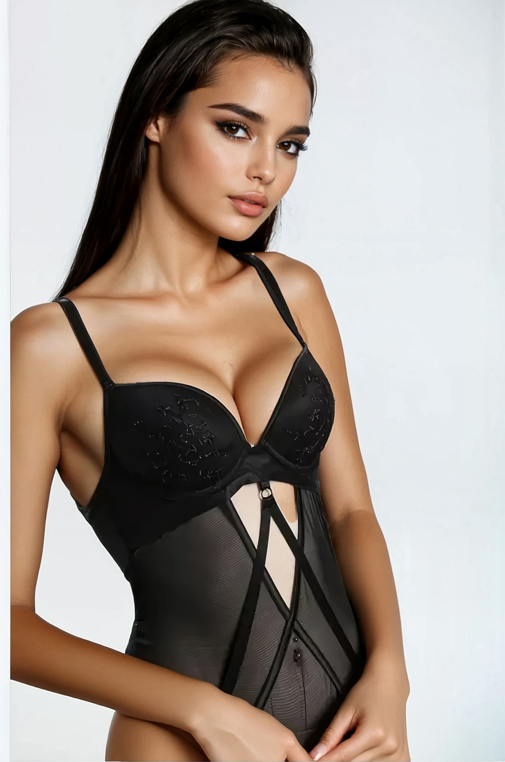 Séduisante- Body push-up rembourré orné de broderie florale, transparent à rayures et dos échancré – Image 5