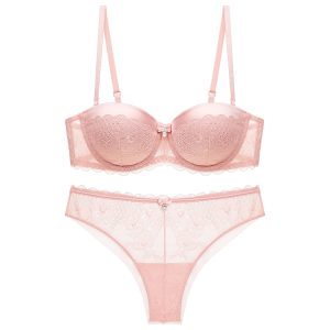 Épurée- Ensemble Soutien-gorge balconnet en dentelle douce de details satinés