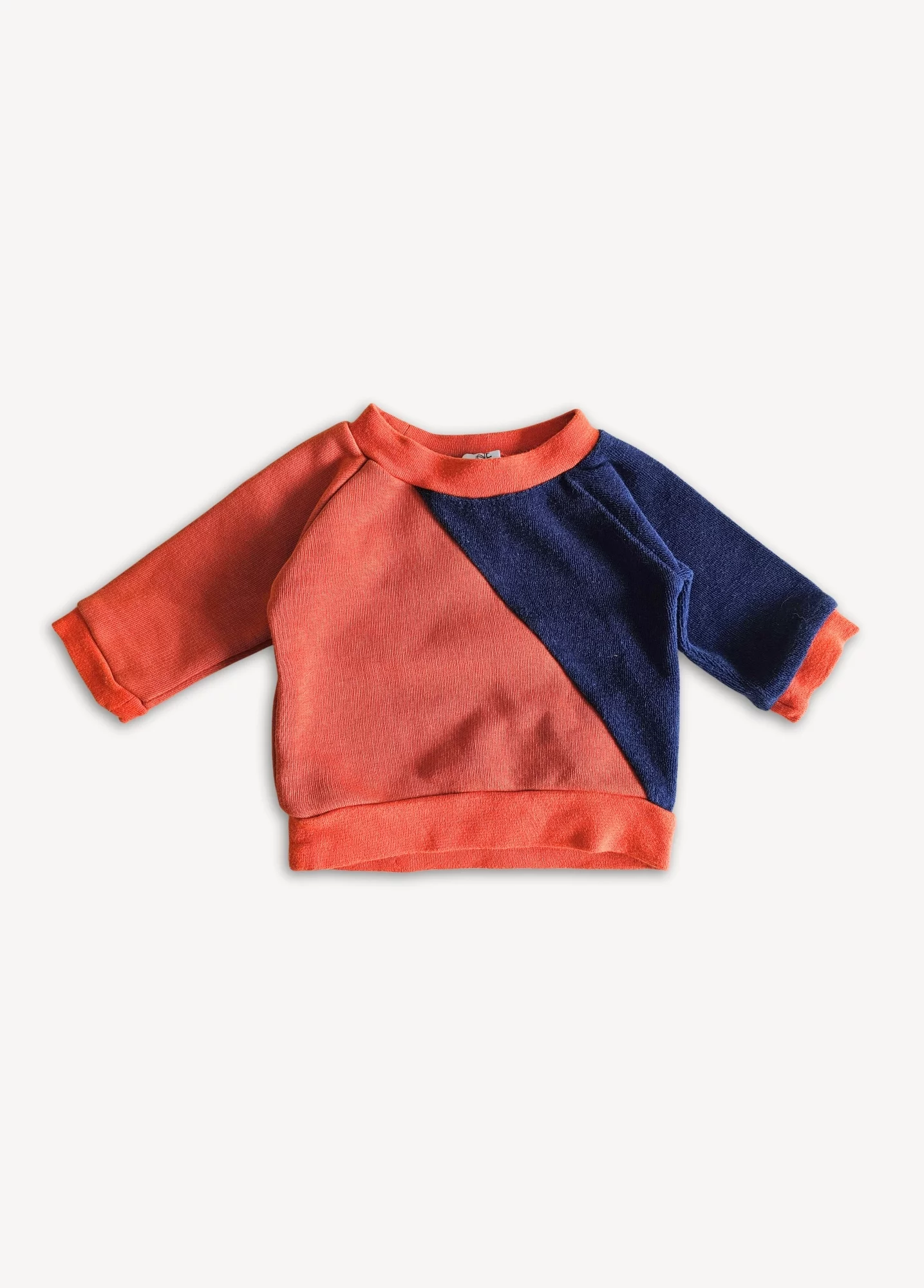 Sweat bébé bicolore seconde main – 3 mois