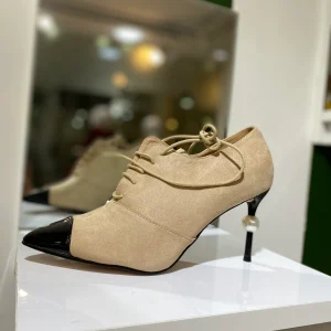 Chaussure rose et beige