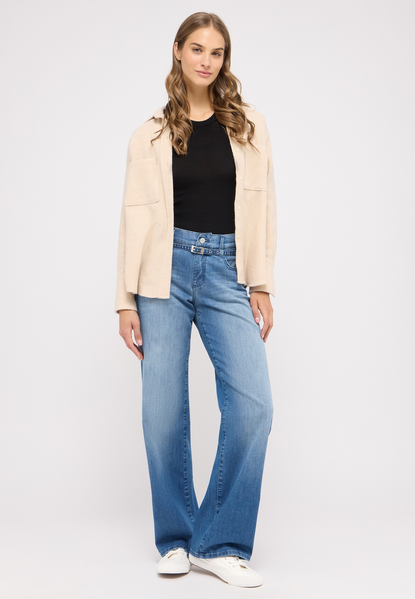 Jean’s Large – Image 6
