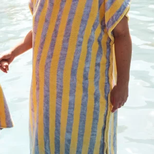 Poncho de bain adulte en éponge rayé lilas